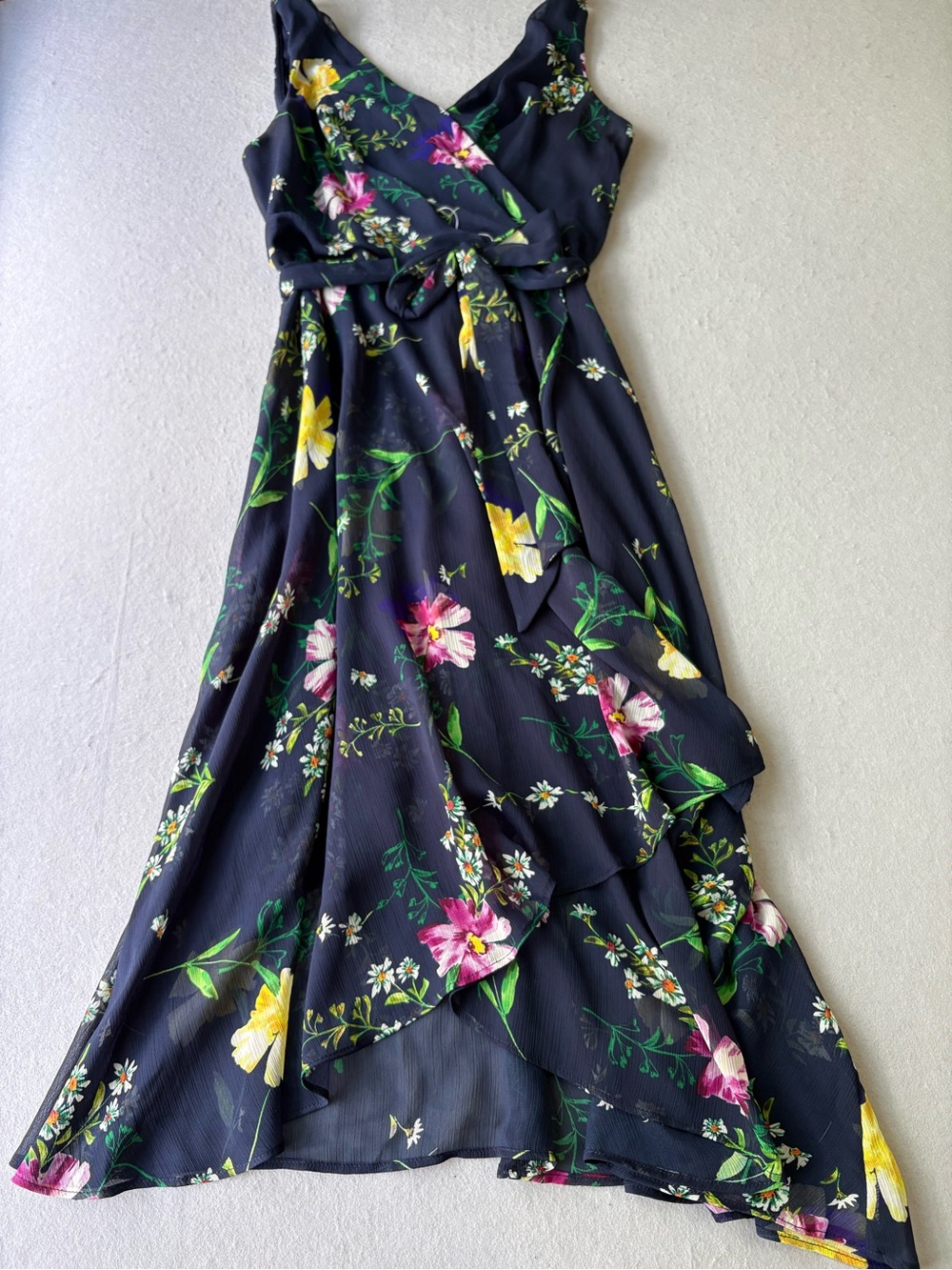 DKNY Navy Floral Faux Wrap Midi Chiffon Dress with Tie Waist Sz 10 - Picture 2 of 10
